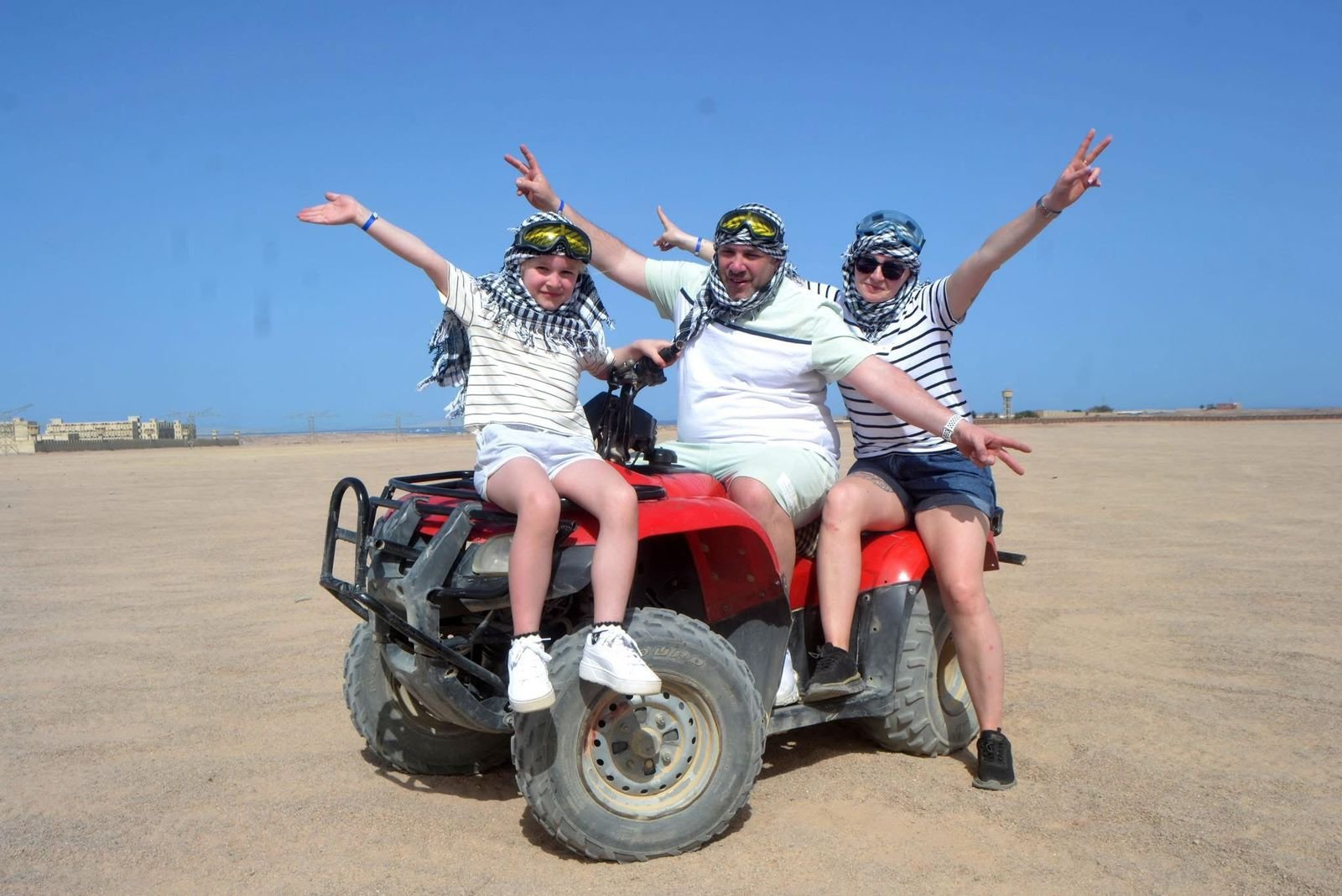 Family safari Hurghada – 4 hour trip for families with kids quad buggy camel